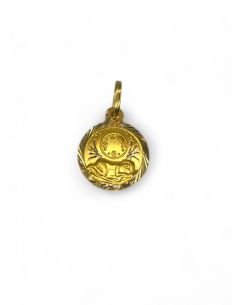 Medalla bebe reloj oro 18k.