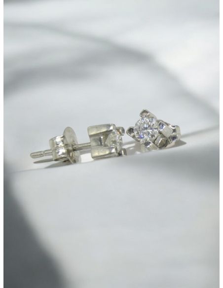 Pendientes PLATINO 4 garras diamantes 0.80ct