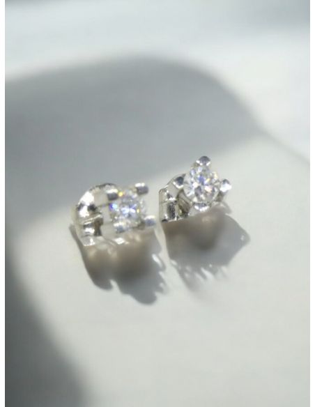 Pendientes PLATINO 4 garras diamantes 0.80ct