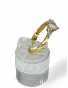 Anillo solitario corazón oro 18k - Joyería Orocash 2