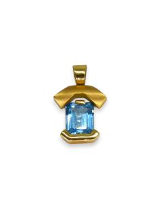 Colgante piedra celeste rectangular satinado brillo 2.3cm oro 18k - Joyería Orocash