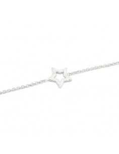 Pulsera plata con estrella diamantada central